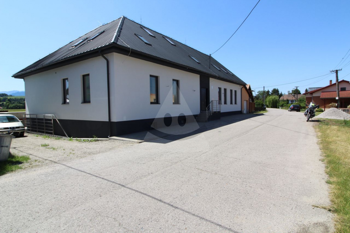 Investment opportunity to complete an apartment house, Vlašky - Liptovská Mara