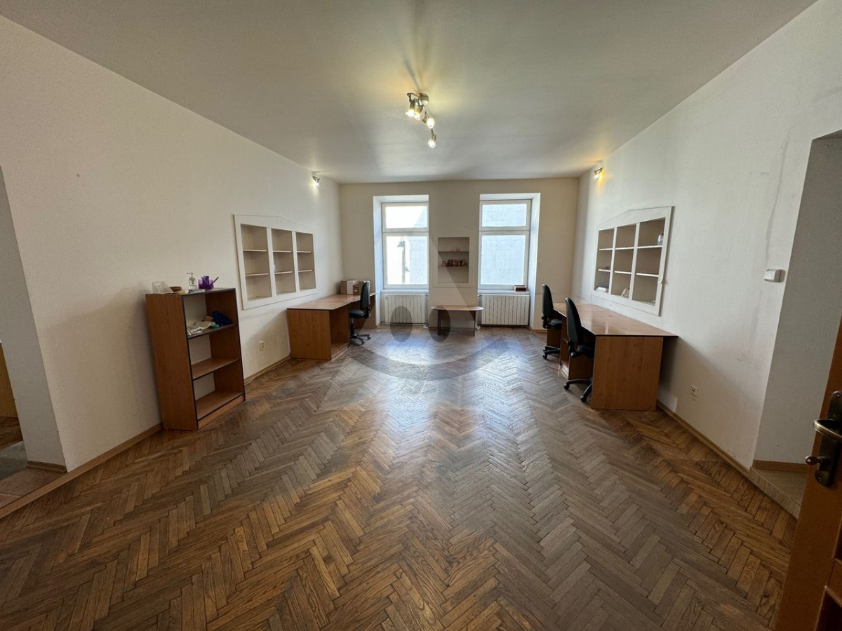 Oversize flat for sale, Moyzesova, Centrum, Liptovský Mikuláš