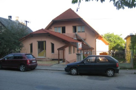 Predajňa - výrobňa na prenájom, I.Houdeka, Ružomberok