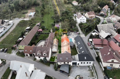 For sale: two family houses, 11. marca, Zvolen - Môťová
