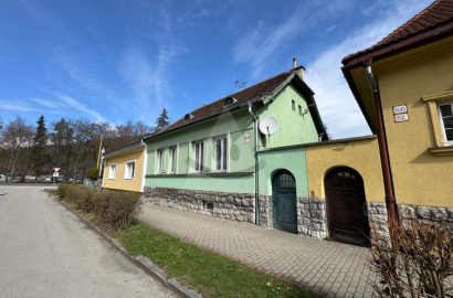 Rodinný dom na predaj, A.Bernoláka, centrum, Ružomberok