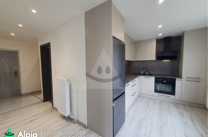 Be the first tenant in a modern 2-room apartment on 1. mája Street