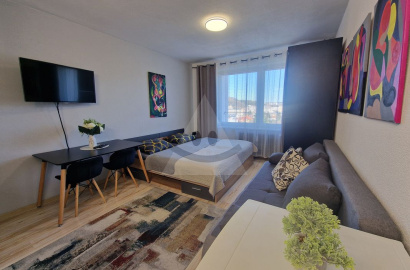 Útulná garsónka na prenájom, ul.Stodolova - širšie centrum, Liptovský Mikuláš